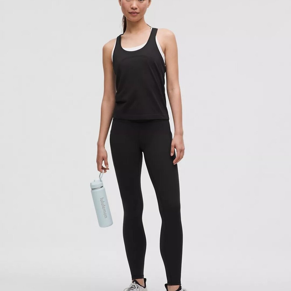 BNWT Lululemon Swiftly Tech Racerback Tank Top 2.0 - black - size 10